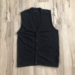 RW&CO. Grey Button-Up Sweater Vest